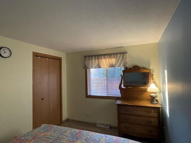 4417 5th AVENUE, Kenosha, WI 53140