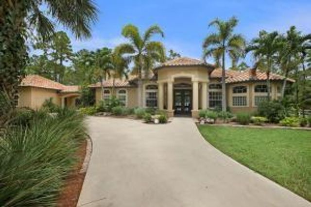 17755 Fox Trail Lane, Loxahatchee, FL 33470