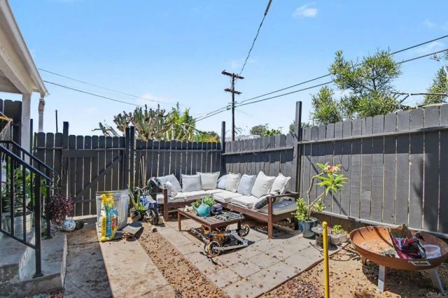 2610 Helix St., Spring Valley, CA 91977