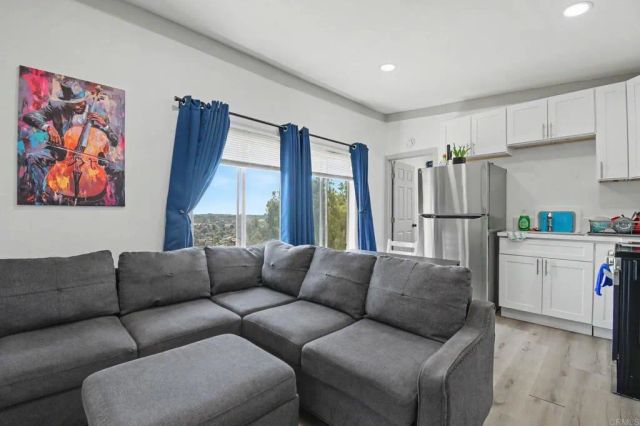 2610 Helix St., Spring Valley, CA 91977