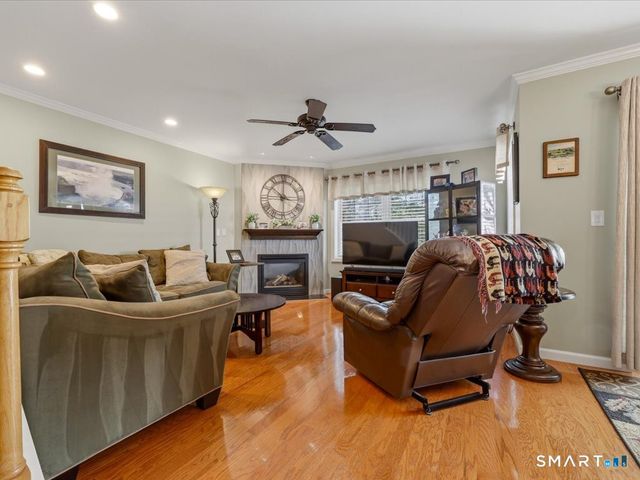 1404 Cypress Drive 1404, Danbury, CT 06811