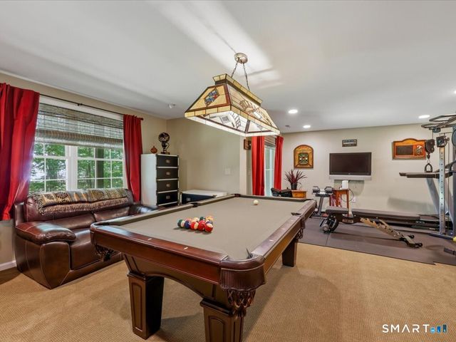 1404 Cypress Drive 1404, Danbury, CT 06811