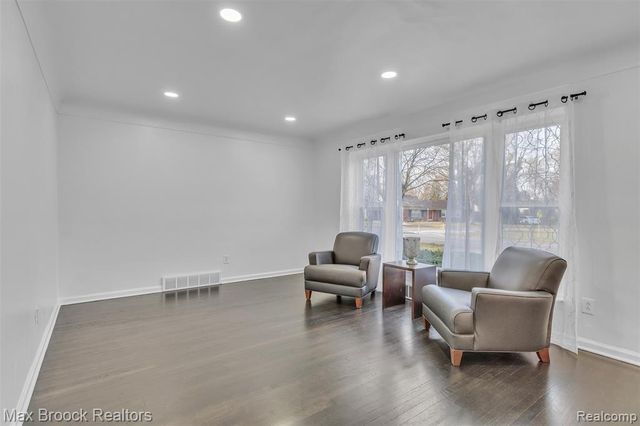 1257 S. Eton, Birmingham, MI 48009