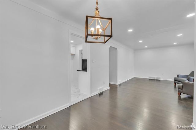 1257 S. Eton, Birmingham, MI 48009