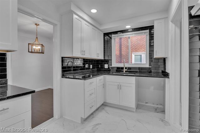 1257 S. Eton, Birmingham, MI 48009