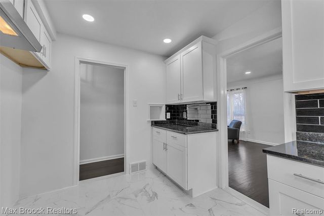 1257 S. Eton, Birmingham, MI 48009