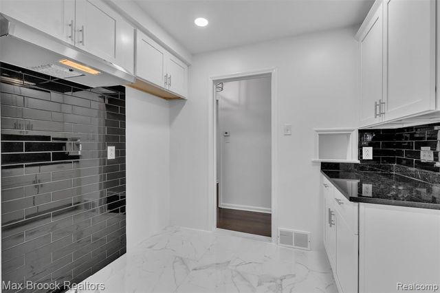 1257 S. Eton, Birmingham, MI 48009