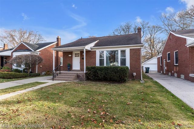 1257 S. Eton, Birmingham, MI 48009