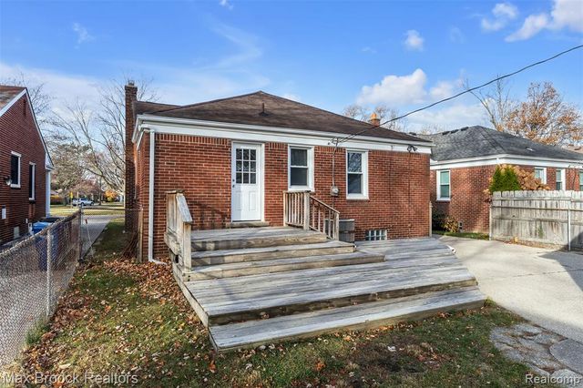 1257 S. Eton, Birmingham, MI 48009