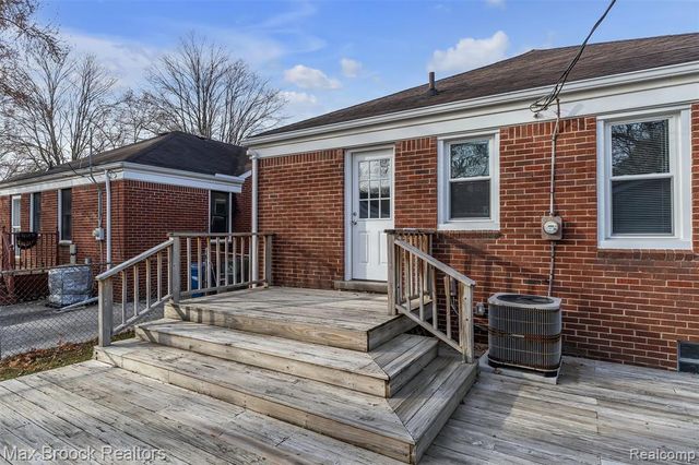 1257 S. Eton, Birmingham, MI 48009