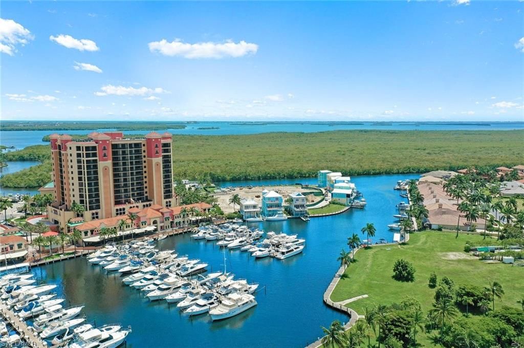 5781 Cape Harbour DR 1108, CAPE CORAL, FL 33914 — photo 2