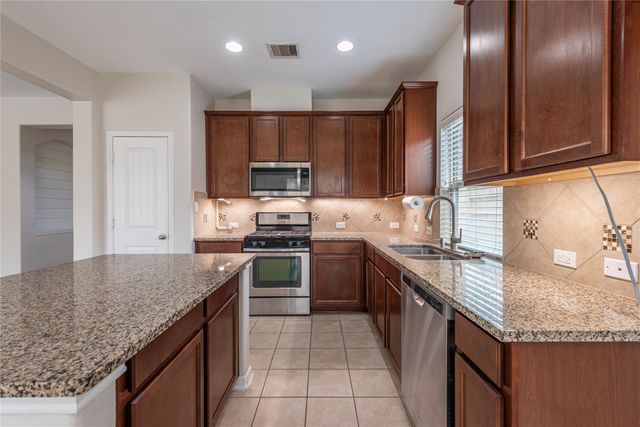 1318 Jamison Pine Drive, Pearland, TX 77581