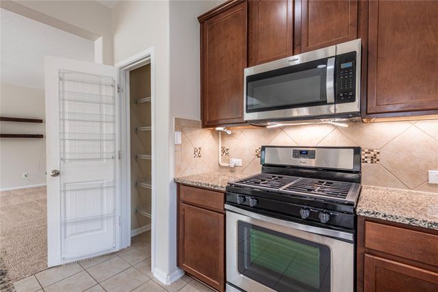 1318 Jamison Pine Drive, Pearland, TX 77581