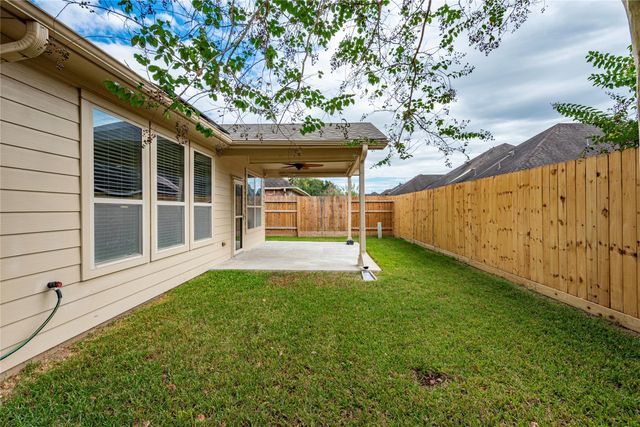 1318 Jamison Pine Drive, Pearland, TX 77581