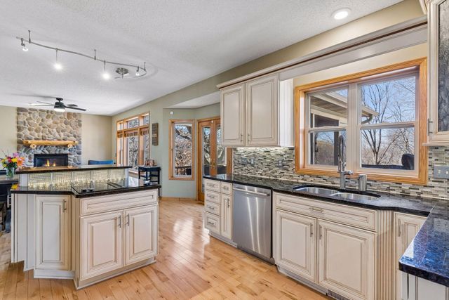 10580 Alison Way, Inver Grove Heights, MN 55077