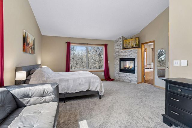 10580 Alison Way, Inver Grove Heights, MN 55077