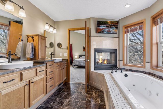 10580 Alison Way, Inver Grove Heights, MN 55077