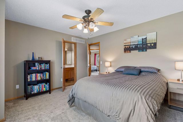 10580 Alison Way, Inver Grove Heights, MN 55077