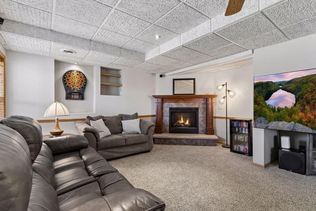 10580 Alison Way, Inver Grove Heights, MN 55077