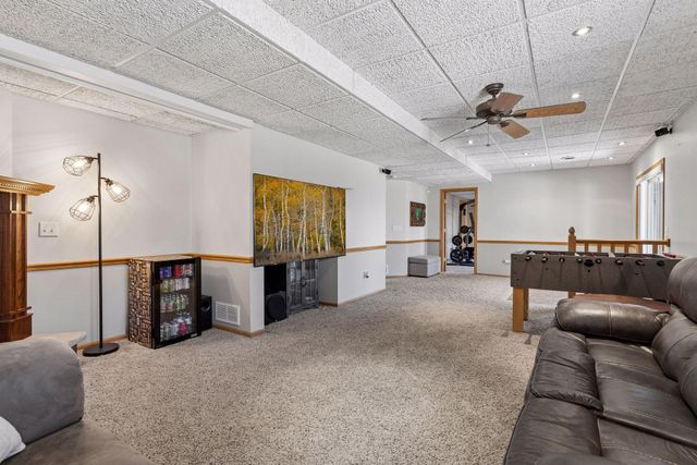 10580 Alison Way, Inver Grove Heights, MN 55077