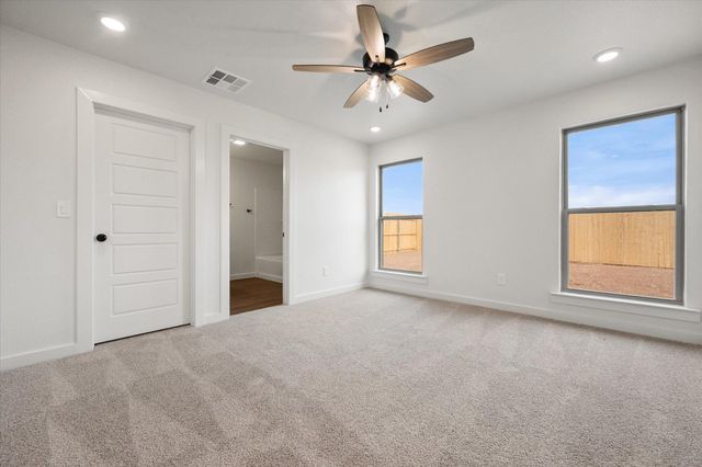 13823 Gary Avenue, Lubbock, TX 79423