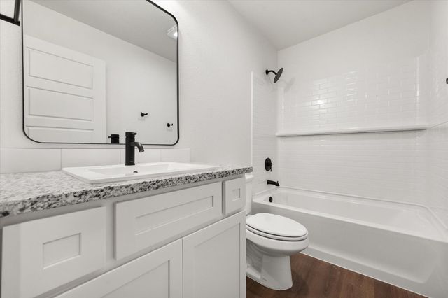 13823 Gary Avenue, Lubbock, TX 79423