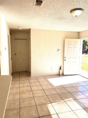 3848 Waldorf Street, Fort Worth, TX 76119