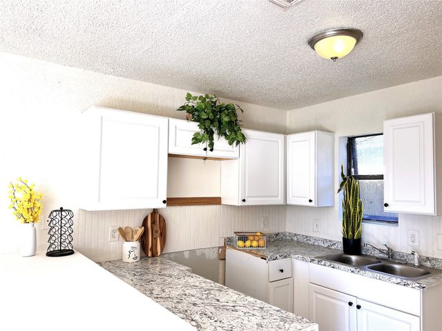 3848 Waldorf Street, Fort Worth, TX 76119