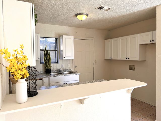 3848 Waldorf Street, Fort Worth, TX 76119