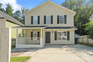 717 Dawn Circle, Charlotte, NC 28213