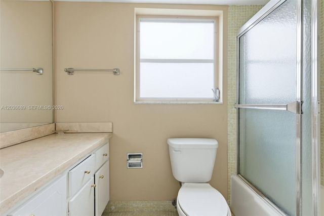 3200 N Palm Aire Dr 501, Pompano Beach, FL 33069