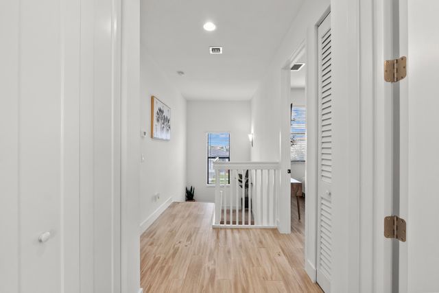 5522 Quiet Lake Place, Westlake, FL 33470