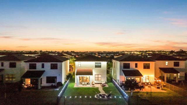 5522 Quiet Lake Place, Westlake, FL 33470