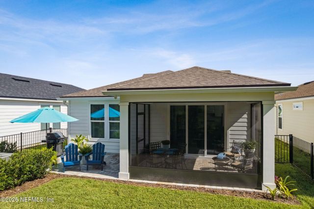 688 CONTINUUM Loop, Yulee, FL 32097