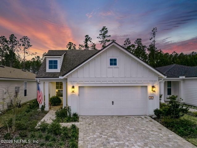 688 CONTINUUM Loop, Yulee, FL 32097