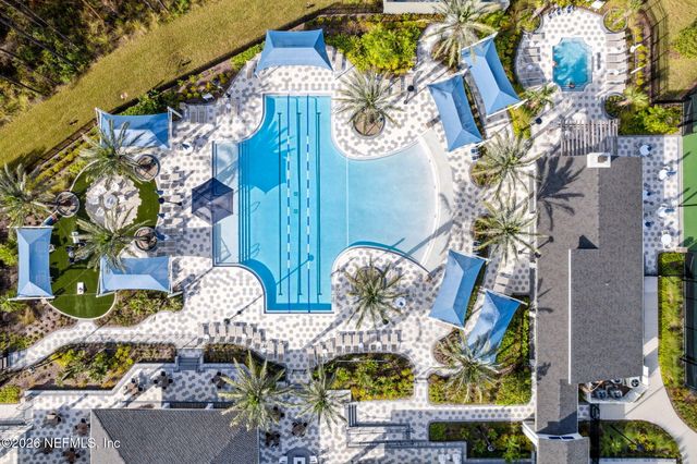 688 CONTINUUM Loop, Yulee, FL 32097