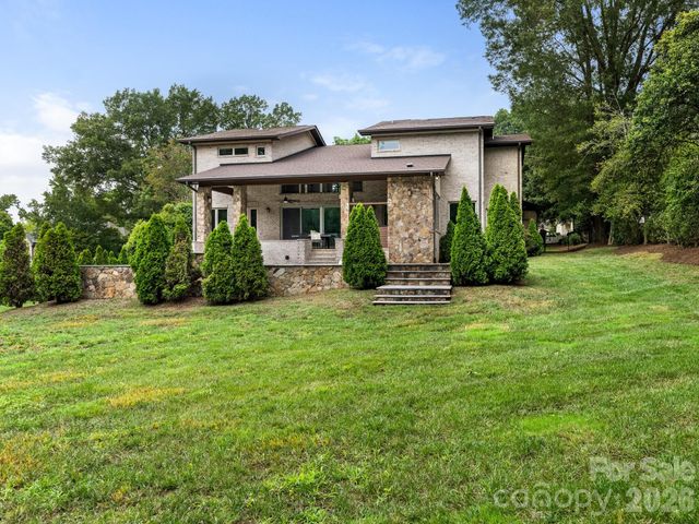 2011 Sharon Avenue, Charlotte, NC 28211