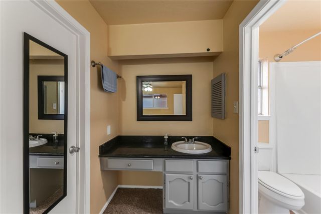 16950 Gleneagle Drive N, Conroe, TX 77385