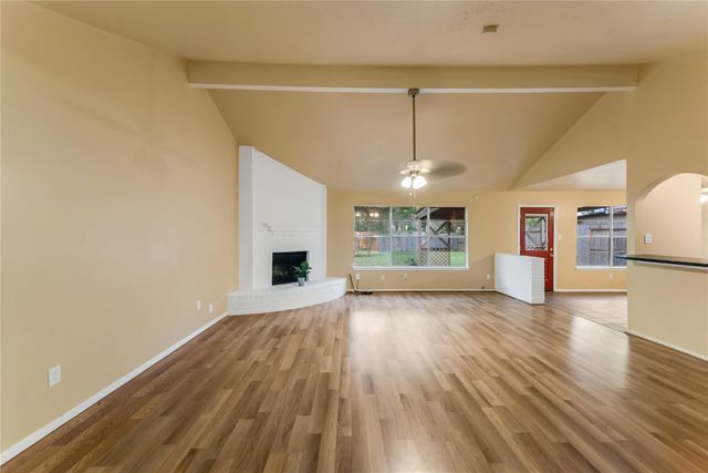 16950 Gleneagle Drive N, Conroe, TX 77385
