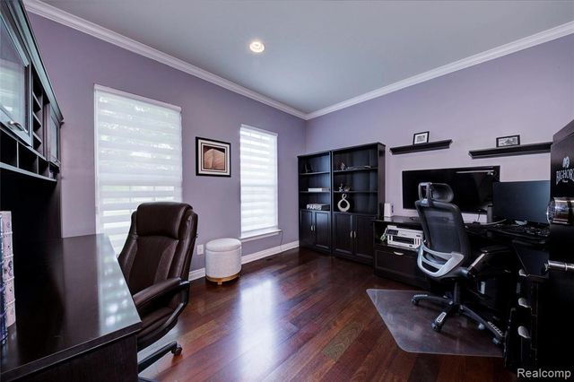 50411 Lansdowne Road, Canton, MI 48188