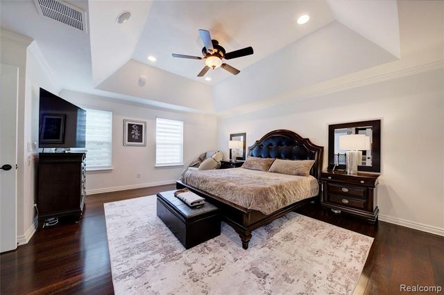 50411 Lansdowne Road, Canton, MI 48188