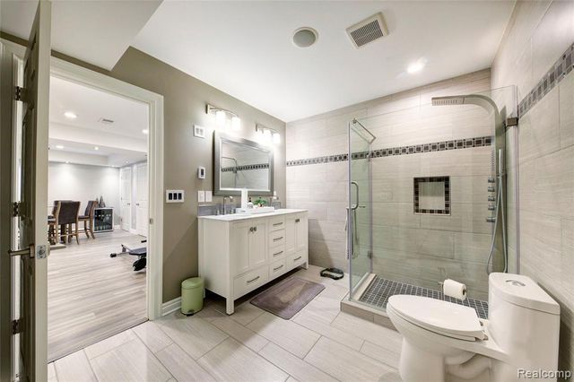 50411 Lansdowne Road, Canton, MI 48188
