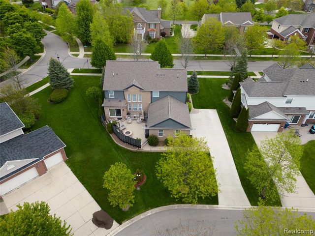 50411 Lansdowne Road, Canton, MI 48188