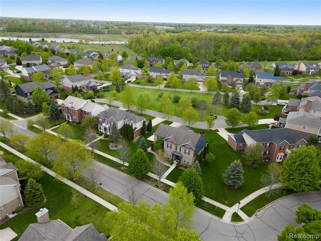 50411 Lansdowne Road, Canton, MI 48188