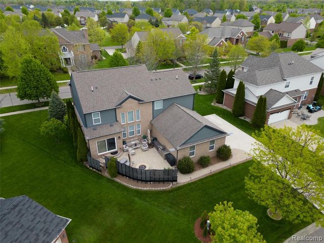50411 Lansdowne Road, Canton, MI 48188