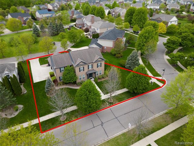 50411 Lansdowne Road, Canton, MI 48188