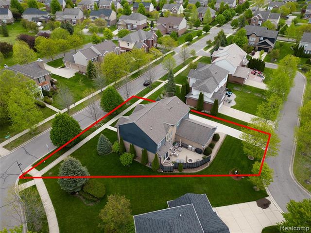 50411 Lansdowne Road, Canton, MI 48188