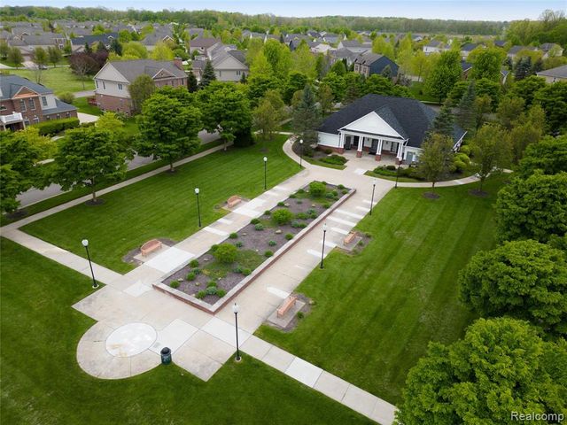 50411 Lansdowne Road, Canton, MI 48188