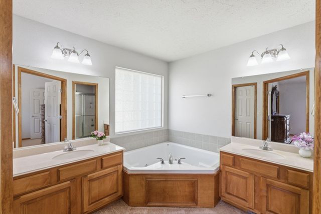 13802 E CAMDEN CHASE COURT, Wichita, KS 67228