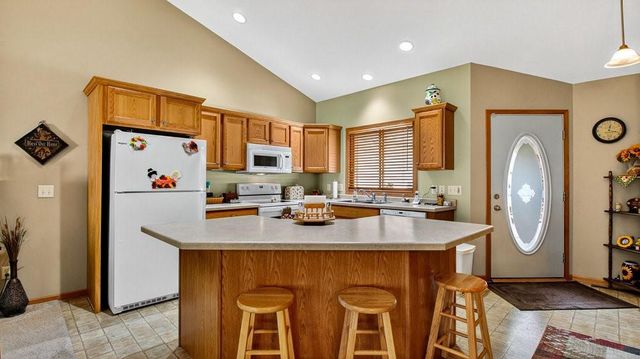 3313 Alf Court, Eau Claire, WI 54701